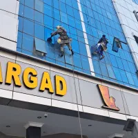 نماشویی.پیچ نما.نصب طوری مرغی.درزانقطاراپل ارتفاع