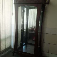 ویترین چوب راش