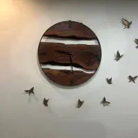 ساعت دیواری چوبی