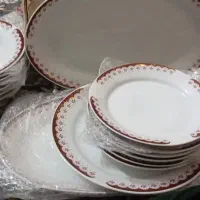 سرویس چینی و فنجون نعلبیکی و سوپخوری چینی