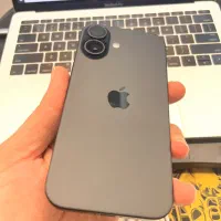 آیفون ۱۶ یک بار شارژ