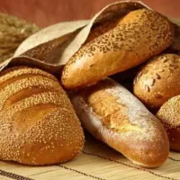 فروشنده خانم جهت بیکری و نان