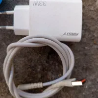 شارژر 33وات و کابل تایپ سی کارکرده سالم