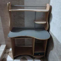 میز کامپیوتر  در حد نو