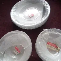بشقاب و کاسه