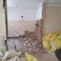 تخریت ساختمان کلنگی فلزی حذف ستون وتیغه دیوارباربر