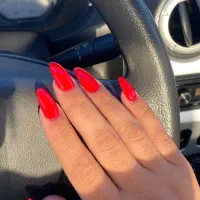ترمیم ناخن با ژلیش ساده ۳۸۰ تومان