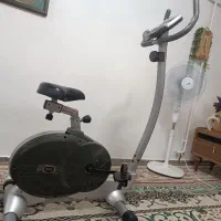 دوچرخه ثابت ورزشی