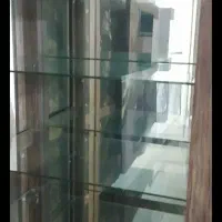 بوفه ویترین ظروف دکوری در حد نو