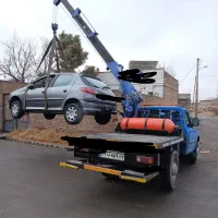 نیسان جرثقیل و امداد خودرو (یدک کش)