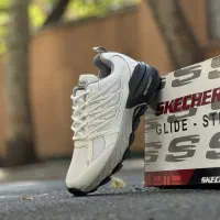 سالامون مکث