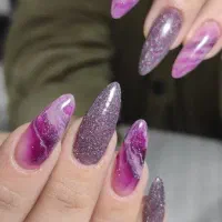 اجاره میز ناخن
