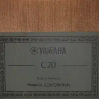 گیتار یاماها c70 فوری