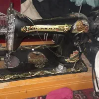 چرخ خیاطی شیر نشان