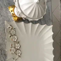ست  شیرنی  و شکلات خوری چینی  گلدار  سفید  طلایی