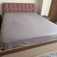 فروش سرویس خواب همراه پاتختی و میز آرایش