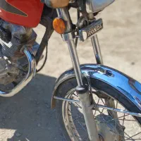 موتور سیکلت هندا ۱۲۵ مدل ۸۱