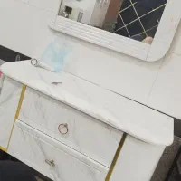 اینه و کنسول