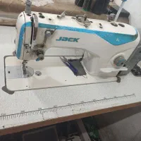 خیاط بیرون بر هستم