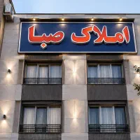 ساختمان۴ طبقه به صورت یکجا/ تجاری/بر جمهوری