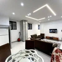 تک واحدی دربست چند قدمی بازار مرکز شهر شیک سه خواب
