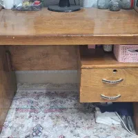 میز تحریر چوبی