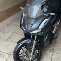 موتورadv150کبیرمدل۴۰۴