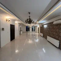۲۰۰متری/کوشش/نزدیک حرم/۳خواب/لوکس