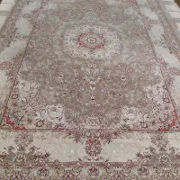 انواع فرش و کناره کارکرده ودرحدنو،تعمیرات،قالیشویی