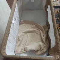 گهواره یا تخت کنار مادر ورنا دلیجان
