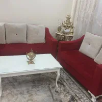 فروش مبل شش نفره  ب همراه میز با قیمتی مناسب فوری