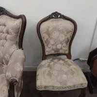 مبل ۹ نفره با میز وسط و ۲ میز عسلی