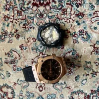 دو عدد ساعت