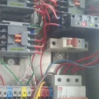 نصب وراه اندازی کولرابی وبرقکاری ساختمان