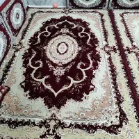 ۴ تخته قالی شش متری و۸عدد پشتی
