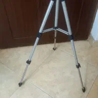 پایه دوربین در حد نو