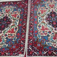 دو عدد فرش دستباف پشم گل سرخ