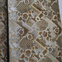 یک جفت پشتی سالم و تمیز