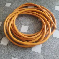 شلنگ 2.5  حدودا   15 متر  سالم متری 180