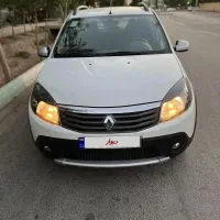 رنو ساندرو استپ وی اتوماتیک