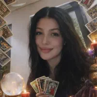 سرکتاب تاریخ ادب فال