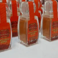 پودر زعفران .پول گل محمدی