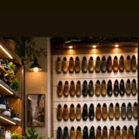 کارگر ساده یا فروشنده نیمه حرفه ای