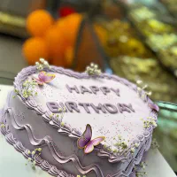 به ۲نفر فروشنده و صندوقدار خانم نیازمندیم