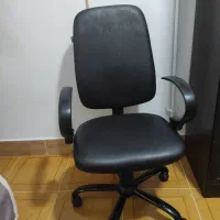صندلی چرخ‌دار