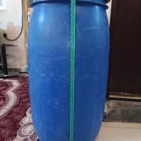 بشکه یا دبه دویست 200لیتری ابعاد یک متر در نیم متر
