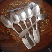 سلام تعداد ۶ عدد یکدست قاشق قدیمی