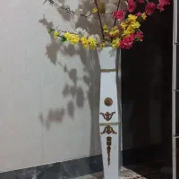گل و گلدان