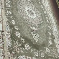 ب علت جا نداشتن این فرش ها ب فروش می‌رسد|فرش|چهارباغ, |دیوار