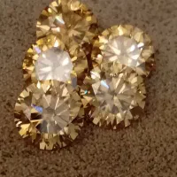 مویزانایت تراش برلیان طلائی